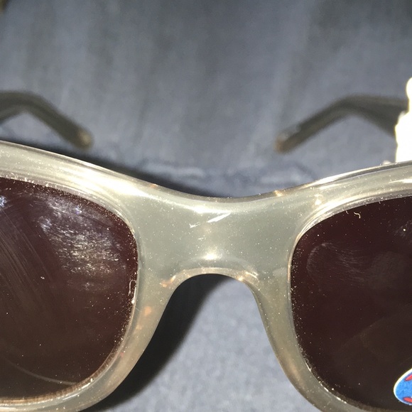 NWT Fossil Clear Gray Sunglasses - Picture 5 of 7